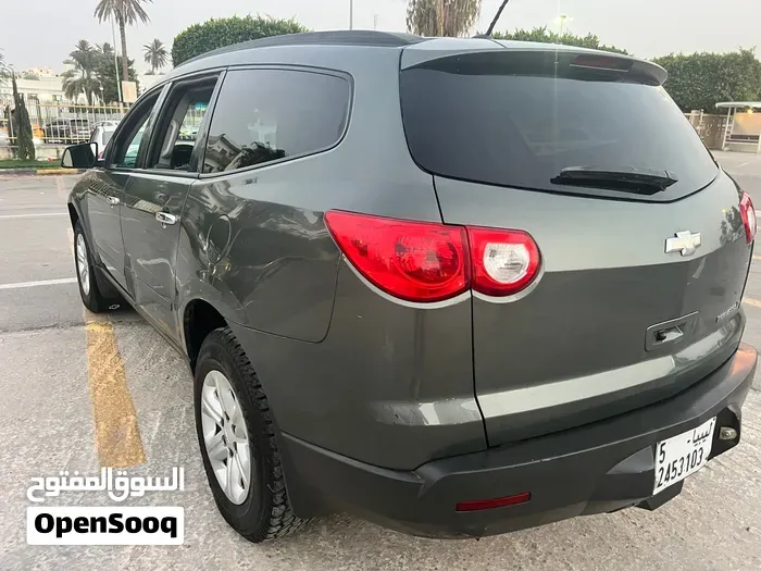 Chevrolet Traverse 2011 photo 4