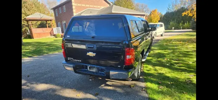 Chevrolet Silverado 1500 2010 photo 3