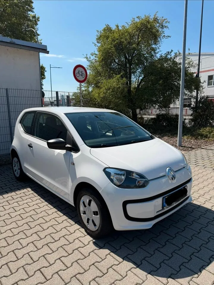 Volkswagen Up