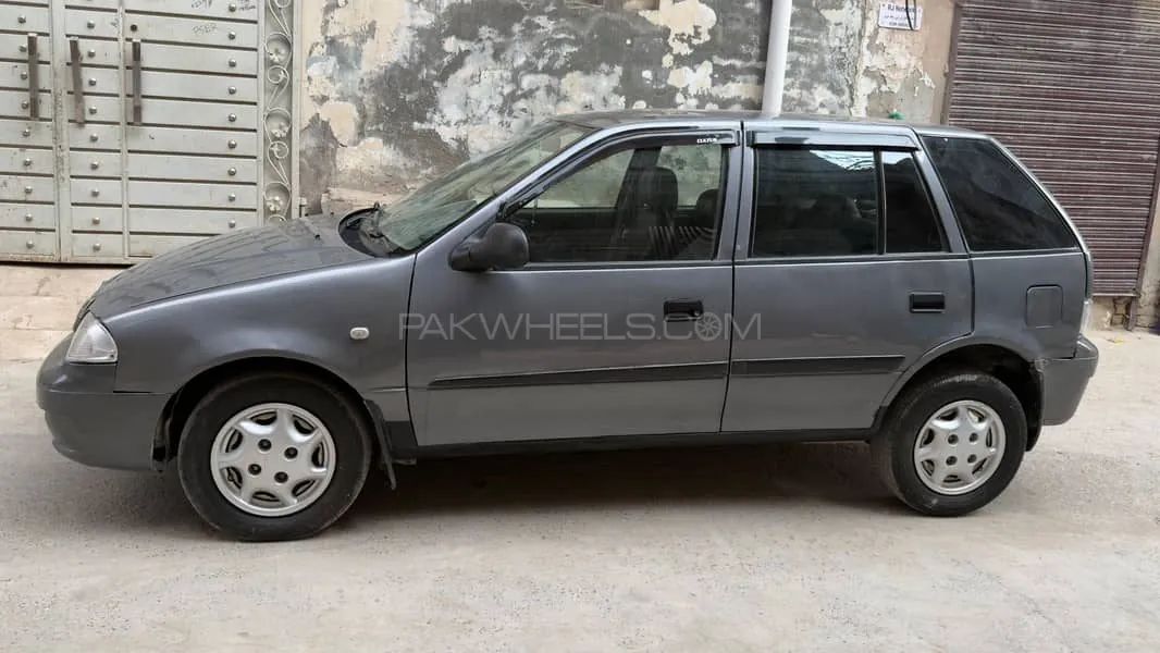 Suzuki Cultus