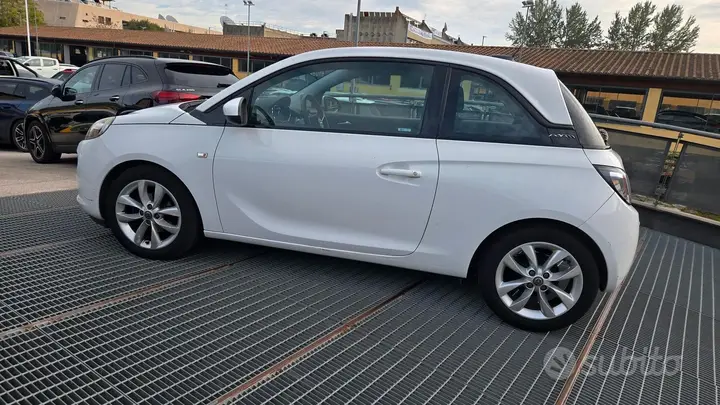Opel Adam 2017 photo 2