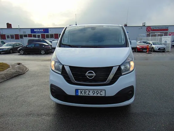 Nissan Nv300 2021 photo 3