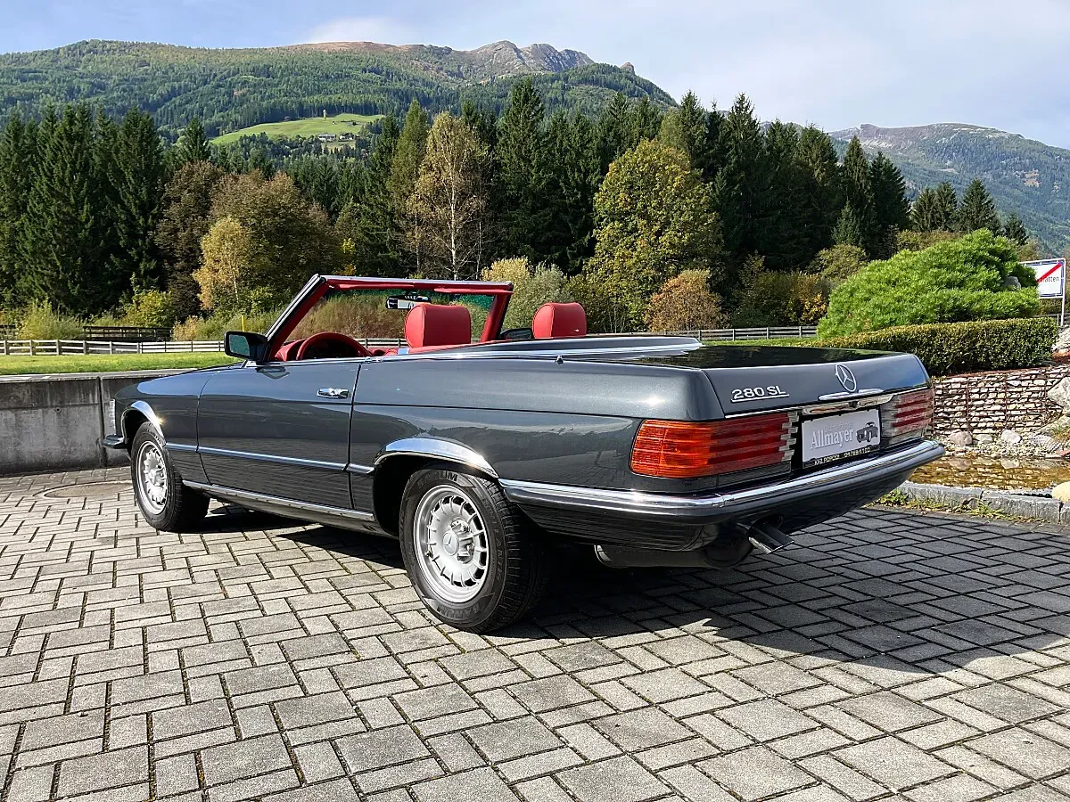 Mercedes-Benz Sl-Class 1982 photo 3