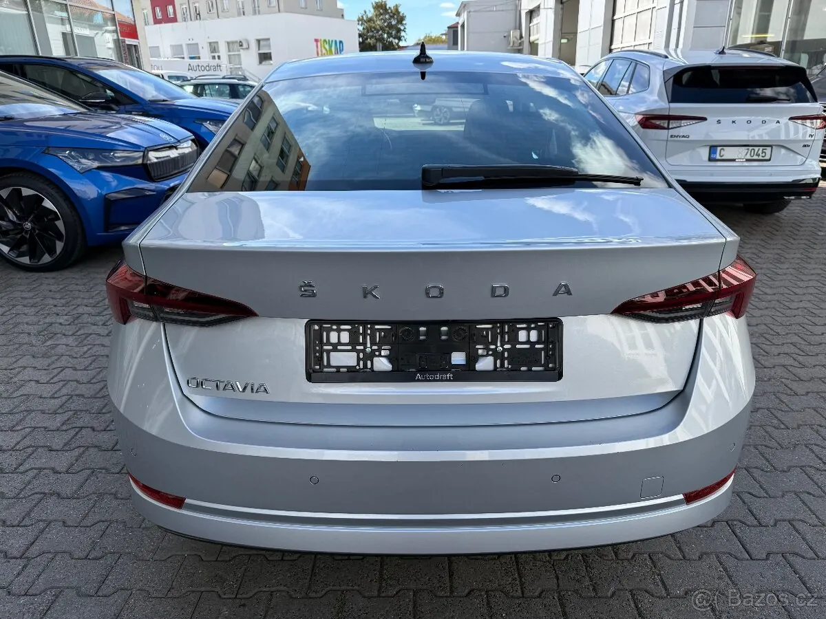 Skoda Octavia 2022 photo 5