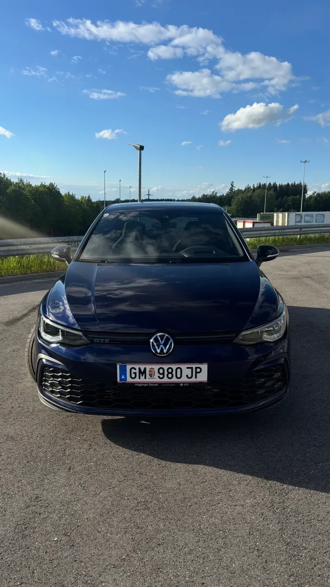 Volkswagen Golf Gte 2021 photo 2