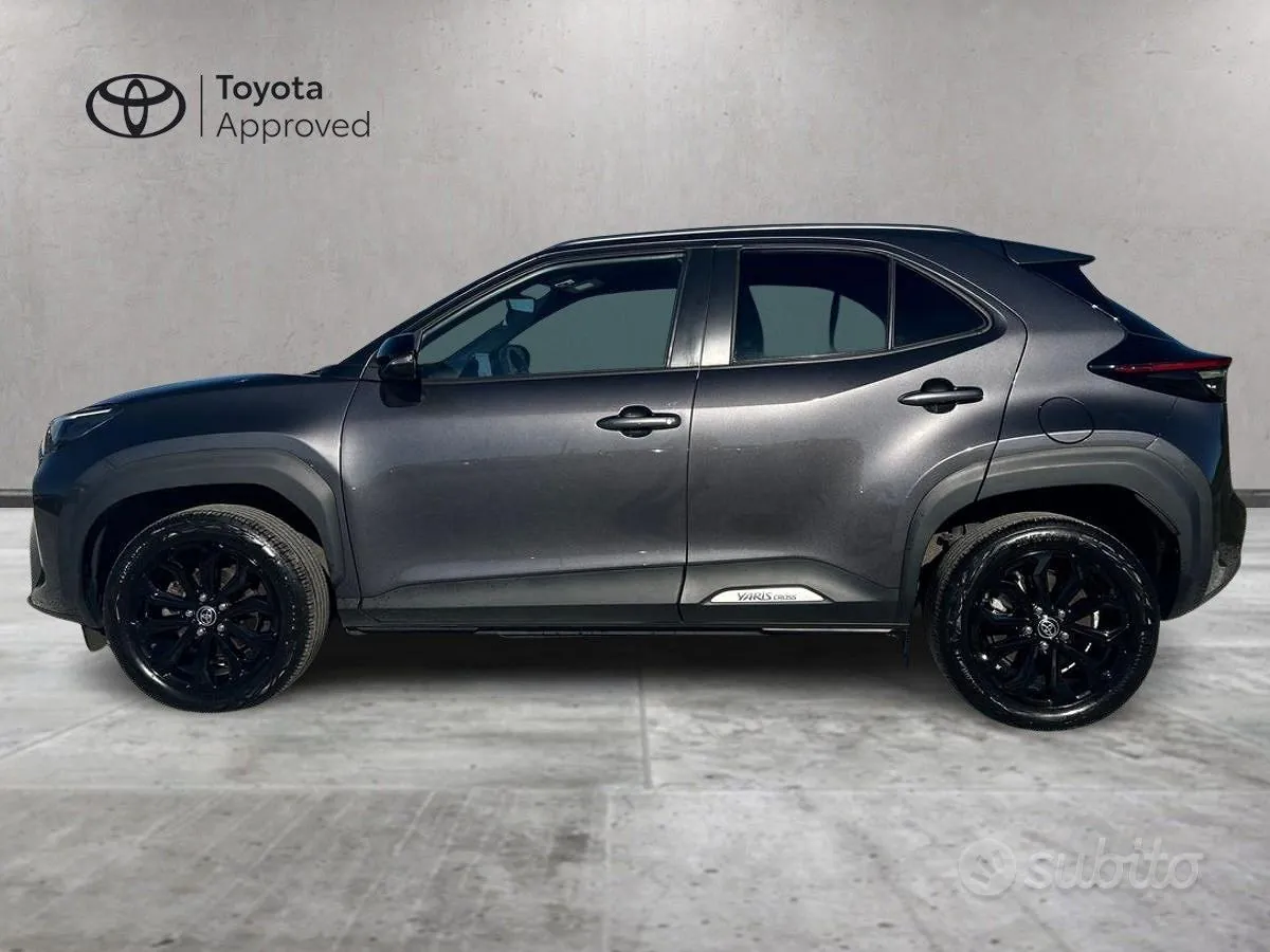 Toyota Yaris Cross 2024 photo 3