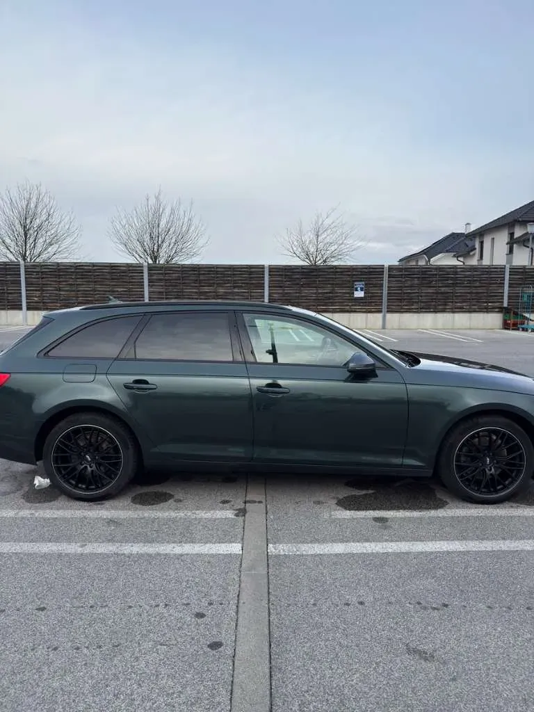 Audi A4 2017 photo 3