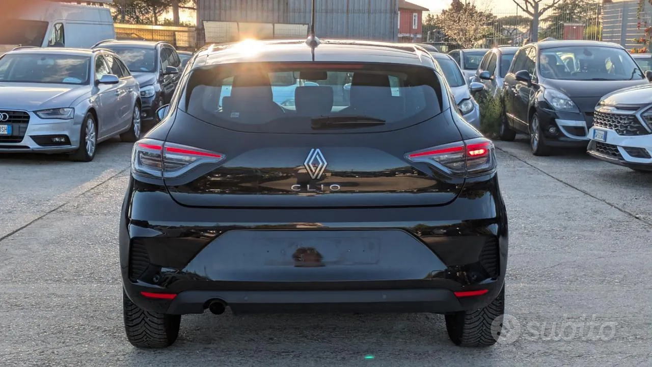 Renault Clio 2025 photo 5