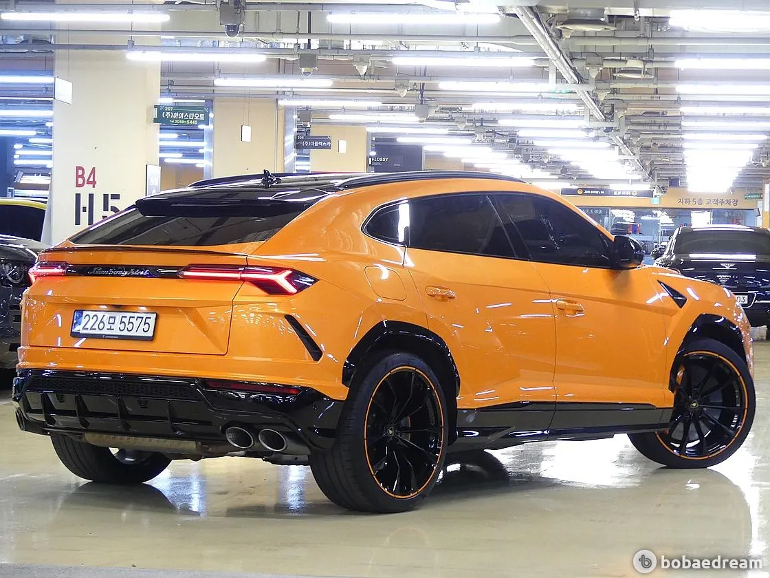 Lamborghini Urus 2021 photo 3