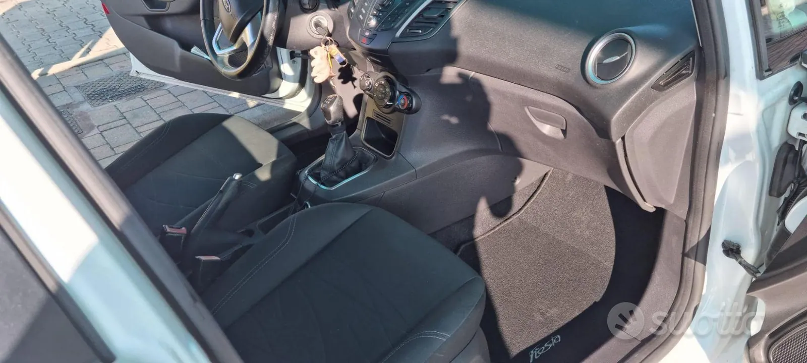 Ford Fiesta 2013 photo 4