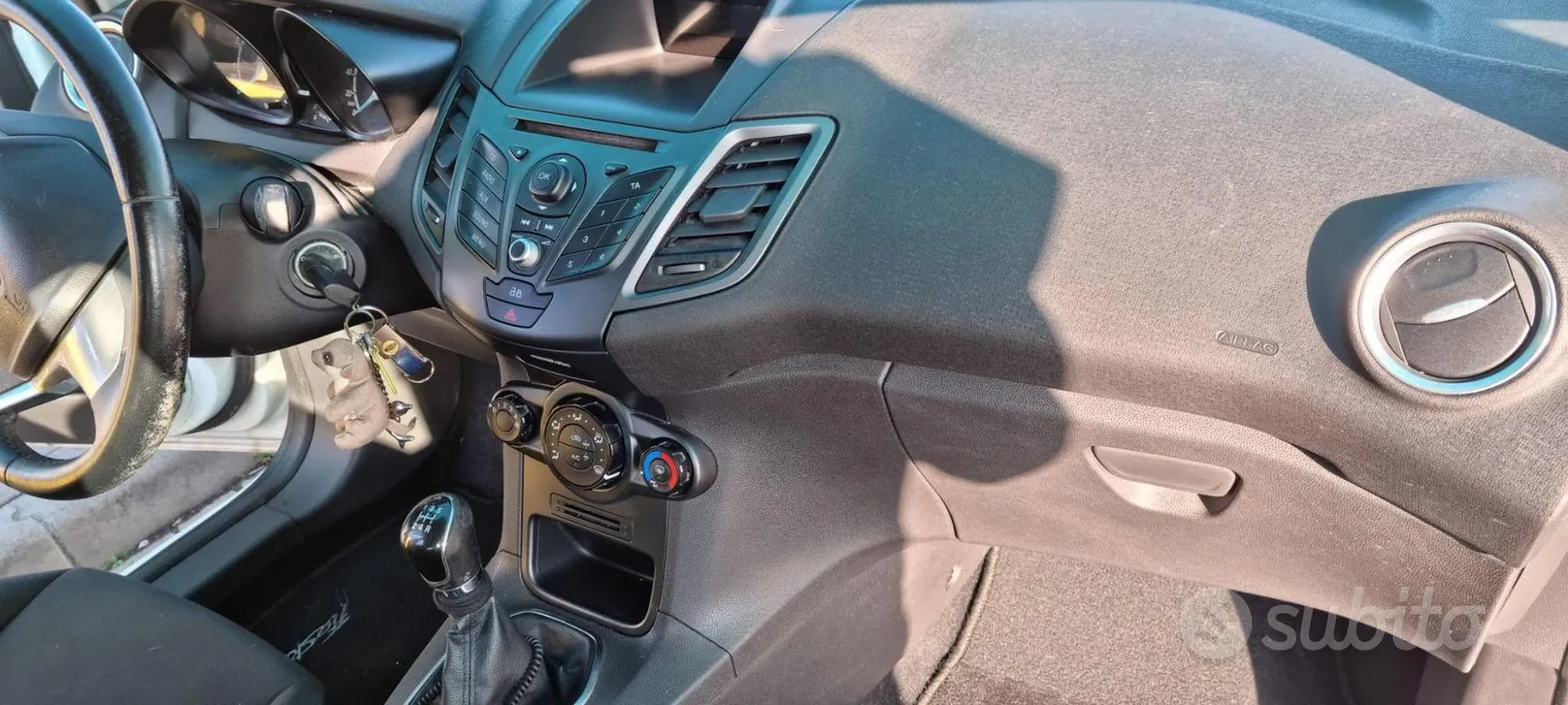 Ford Fiesta 2013 photo 5