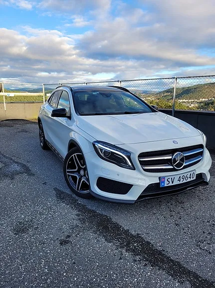Mercedes-Benz Gla220 2014 photo 2