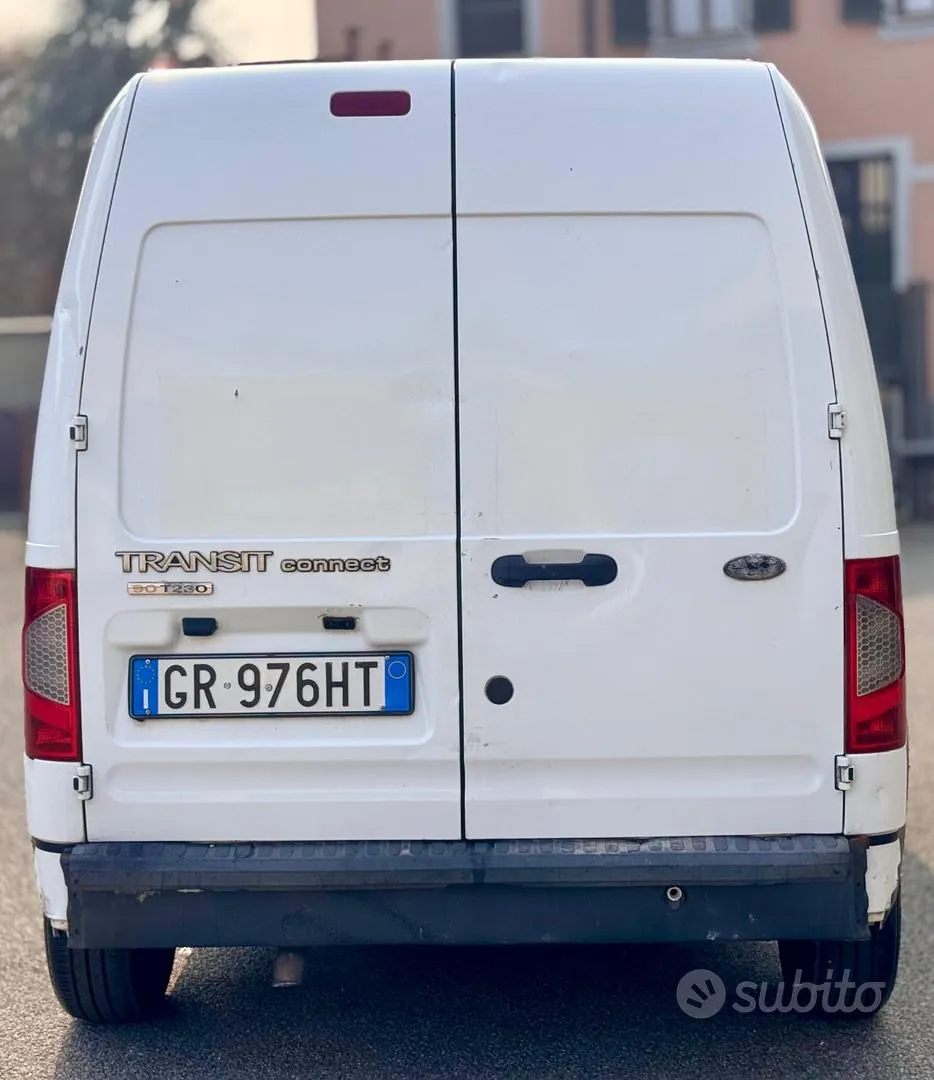 Ford Transit Connect 2010 photo 5