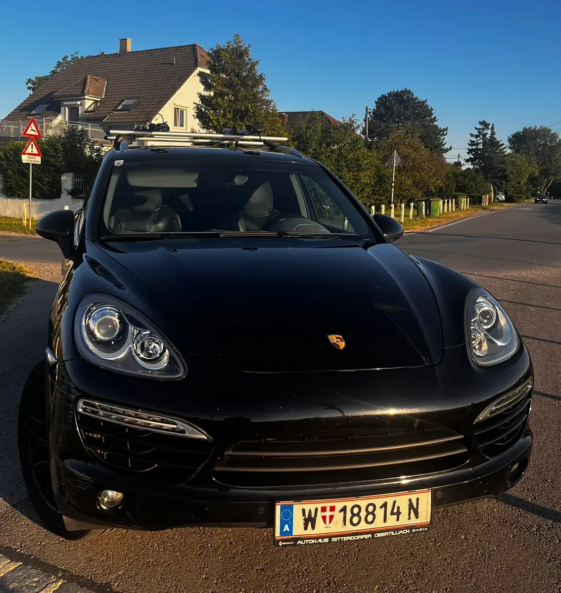 Porsche Cayenne 2012 photo 2