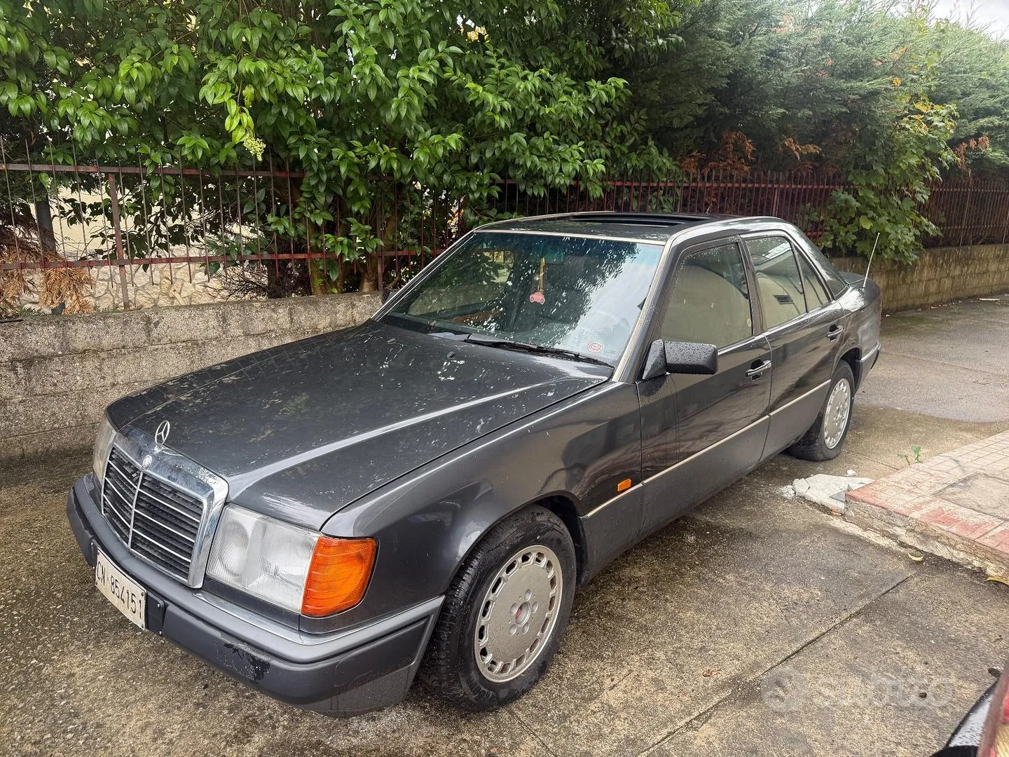 Mercedes-Benz E 200 Avantgarde