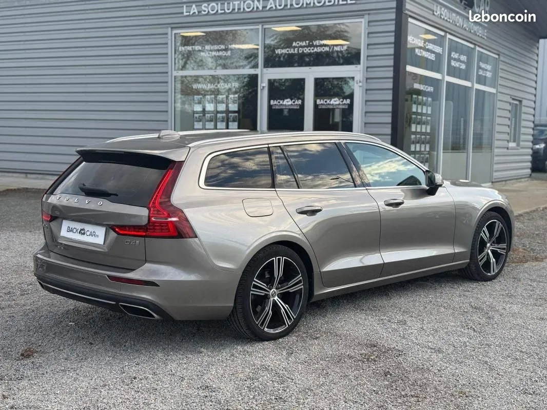 Volvo V60 2018 photo 5