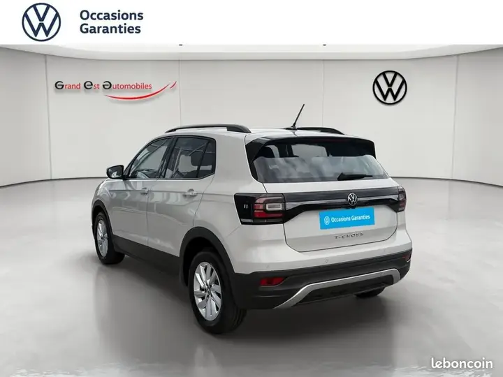 Volkswagen T-Cross 2023 photo 3