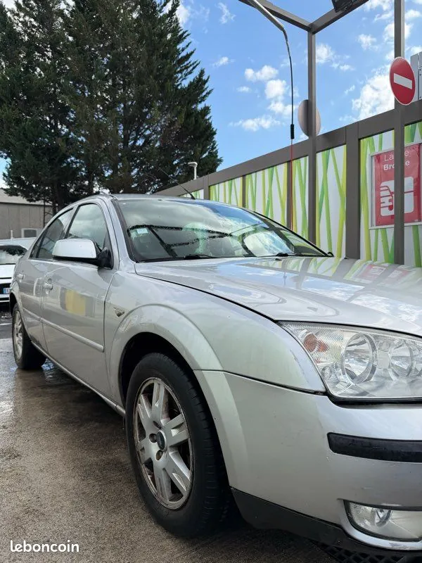 Ford Mondeo 2003 photo 2