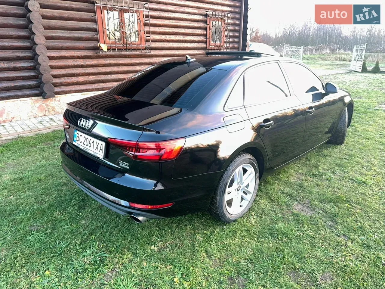 Audi A4 2017 photo 4