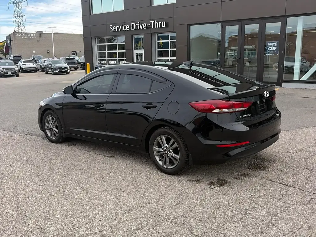 Hyundai Elantra 2017 photo 3