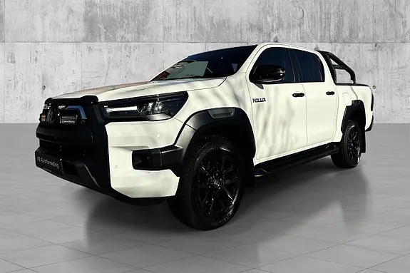 Toyota Hilux 2022 photo 2