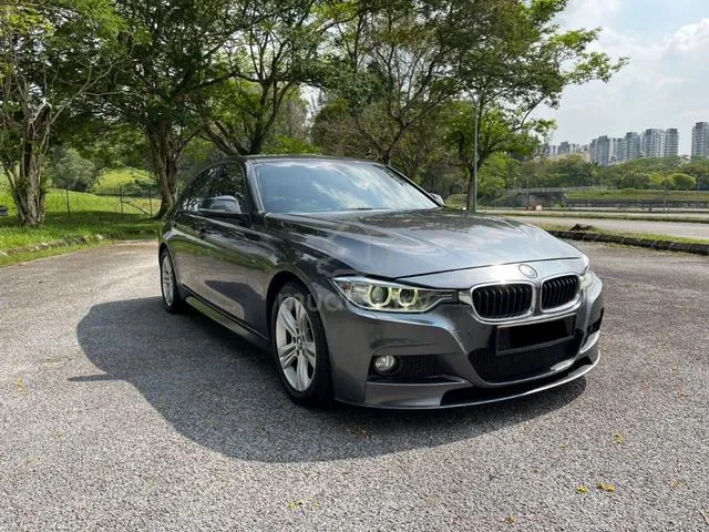 BMW 320I