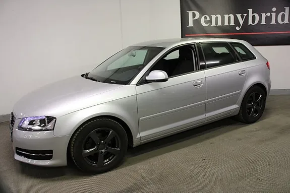 Audi A3 2011 photo 4