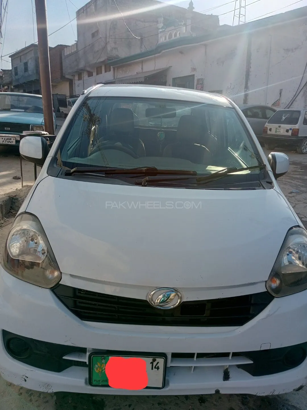 Daihatsu Mira
