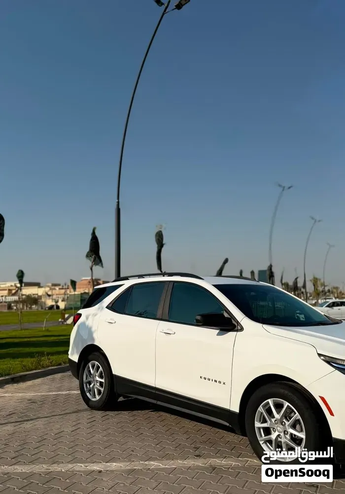 Chevrolet Equinox 2023 photo 3
