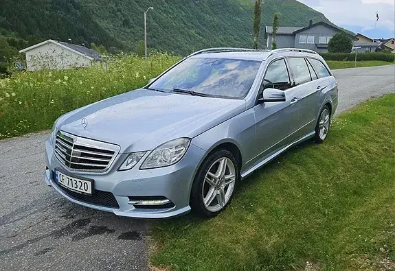 Mercedes-Benz 250