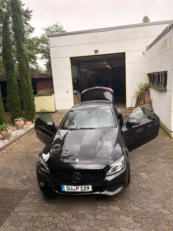 Mercedes-Benz C 180