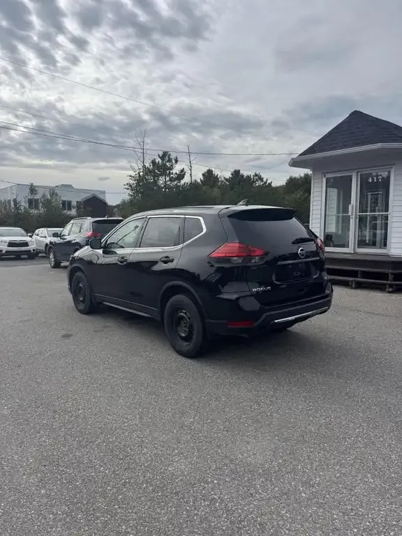 Nissan Rogue 2017 photo 3