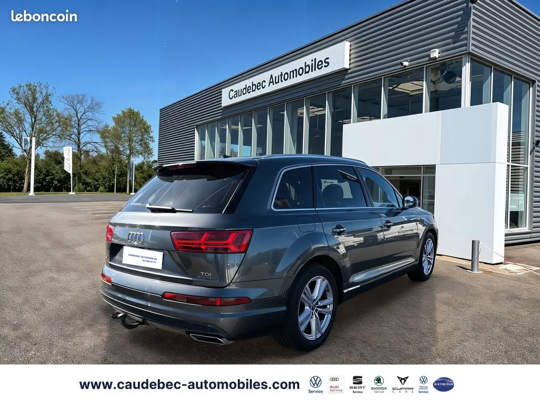 Audi Q7 2015 photo 5
