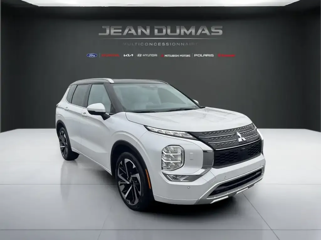 Mitsubishi Outlander 2023 photo 3