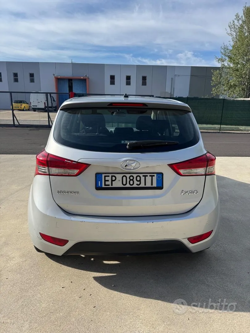 Hyundai Ix20 2012 photo 5