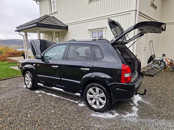 Hyundai Tucson 2008 photo 2