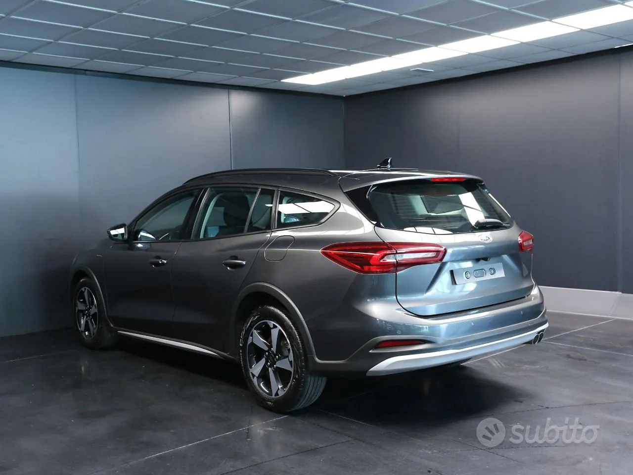 Ford Focus 2023 photo 4