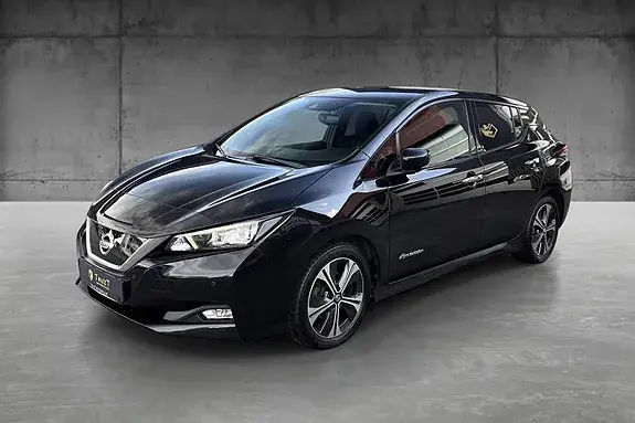 Nissan Leaf 2018 photo 2
