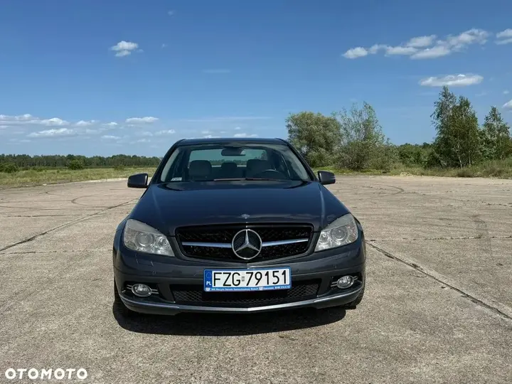 Mercedes-Benz C-Class 2008 photo 2