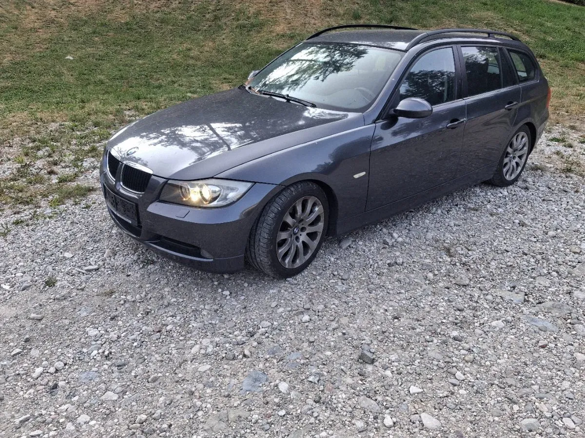 BMW 3 Series 2007 photo 2