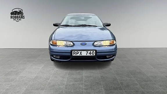 Chevrolet Alero 1999 photo 2