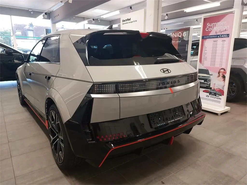 Hyundai Ioniq 5 2025 photo 3