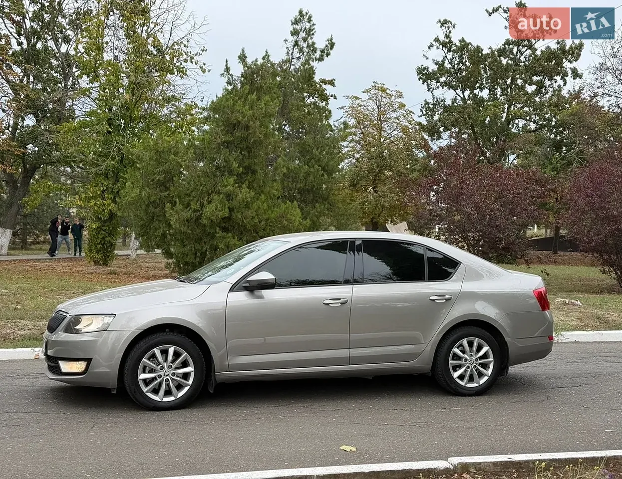 Skoda Octavia 2013 photo 4