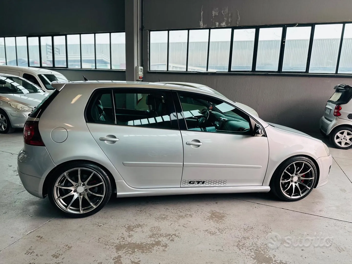 Volkswagen Golf 2008 photo 4
