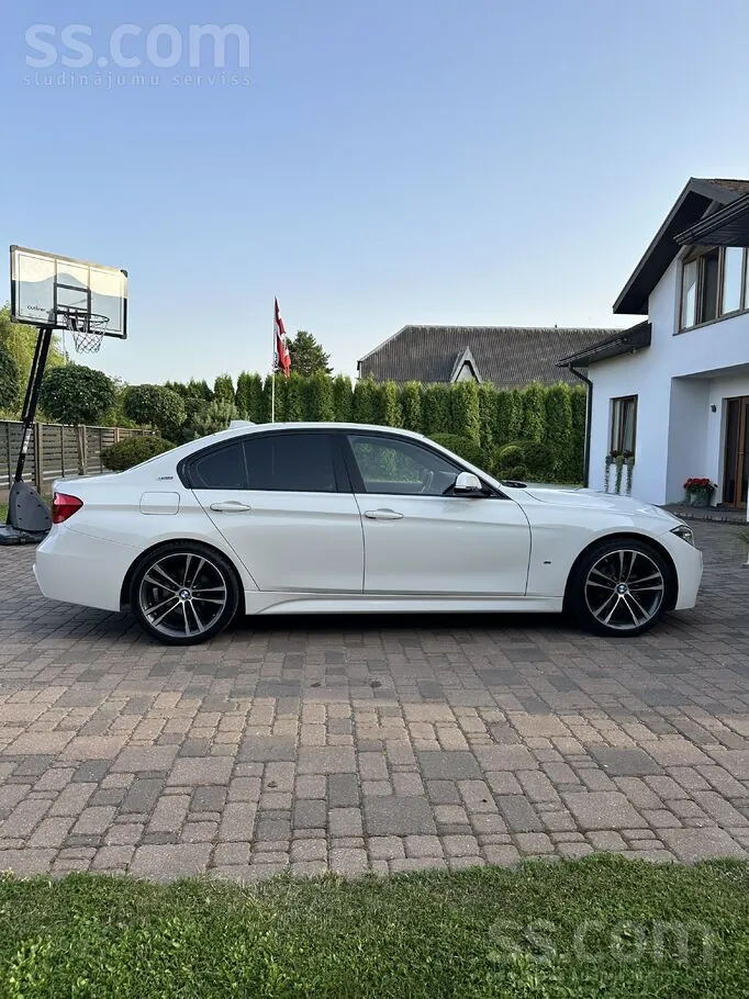 BMW 330E 2016 photo 5