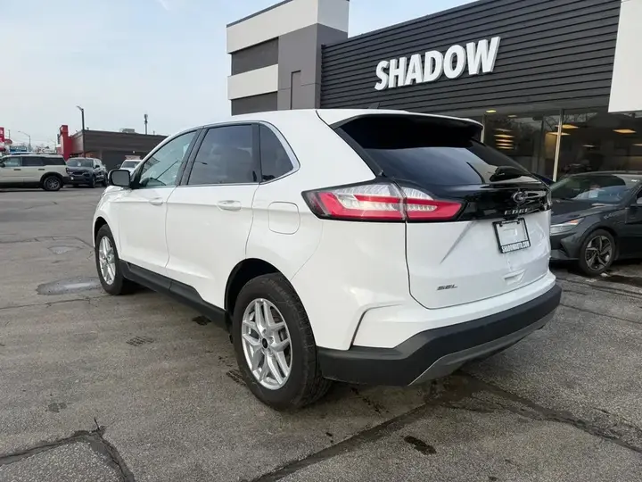 Ford Edge 2023 photo 4