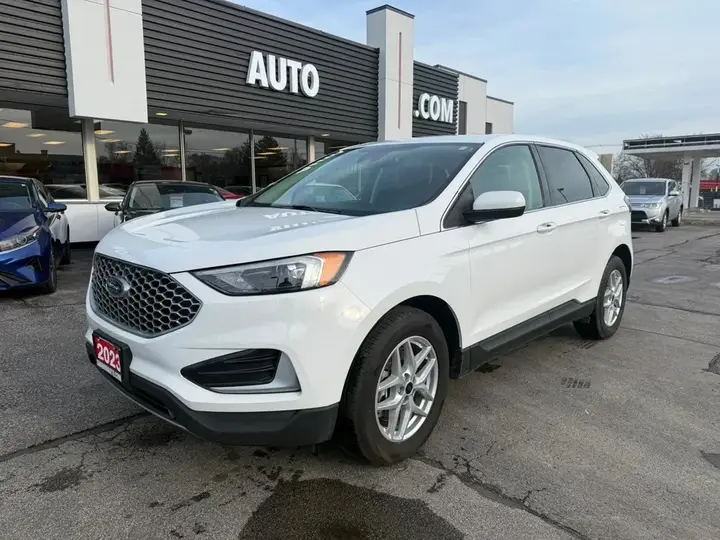 Ford Edge 2023 photo 2