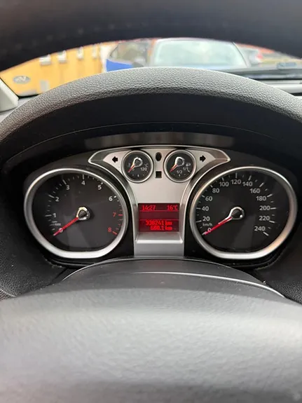 Ford C-Max 2010 photo 4