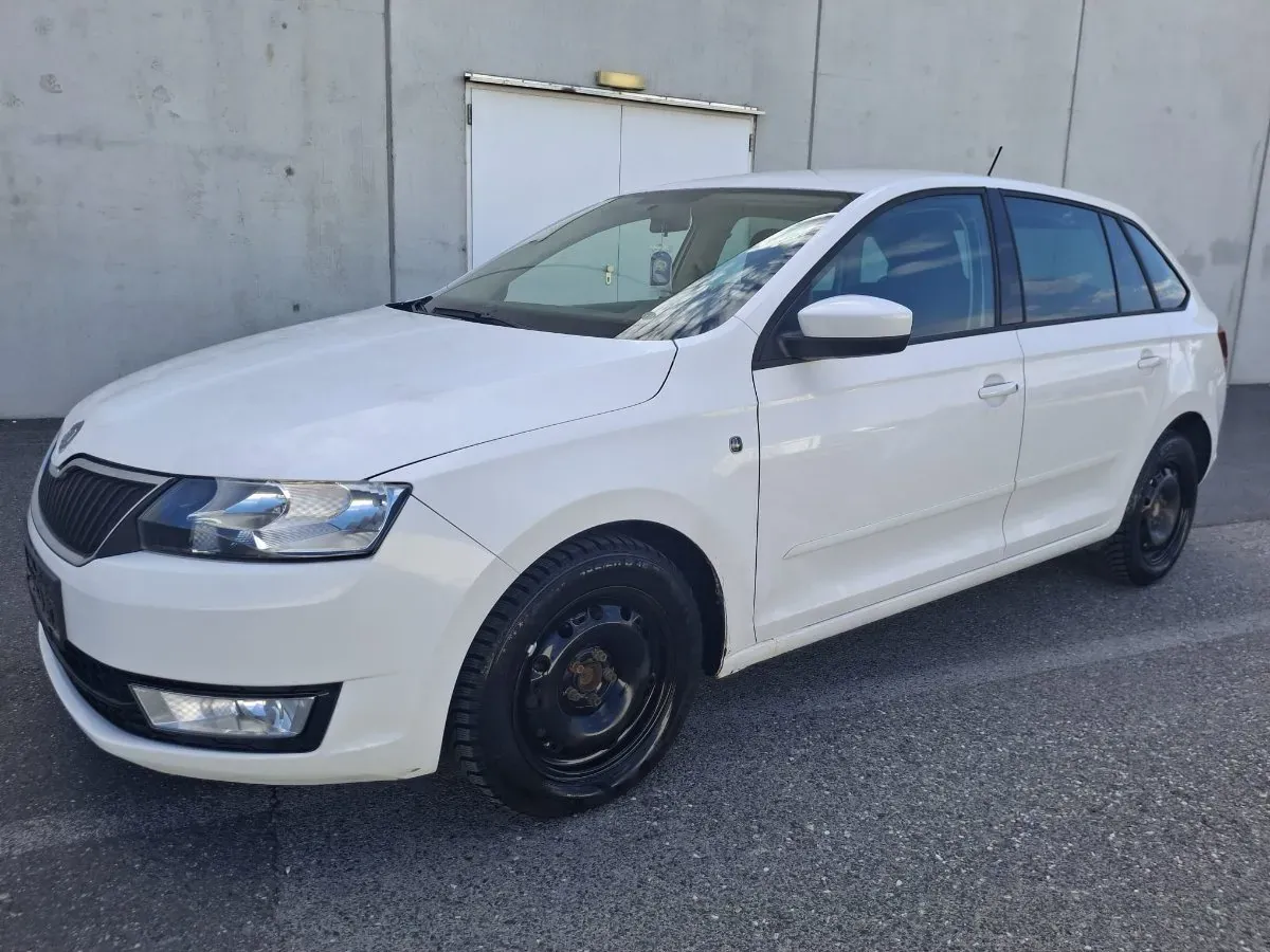 Skoda Rapid 2014 photo 2