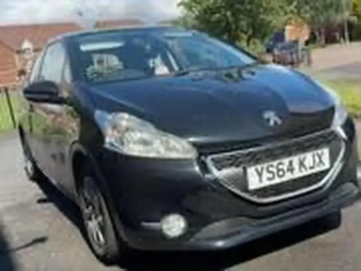 Peugeot 208